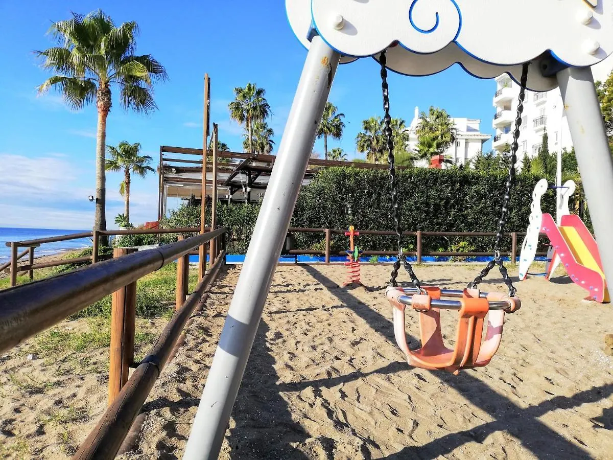 Apartamento Mar Azul, Primera Linea De Playa Sitio de Calahonda